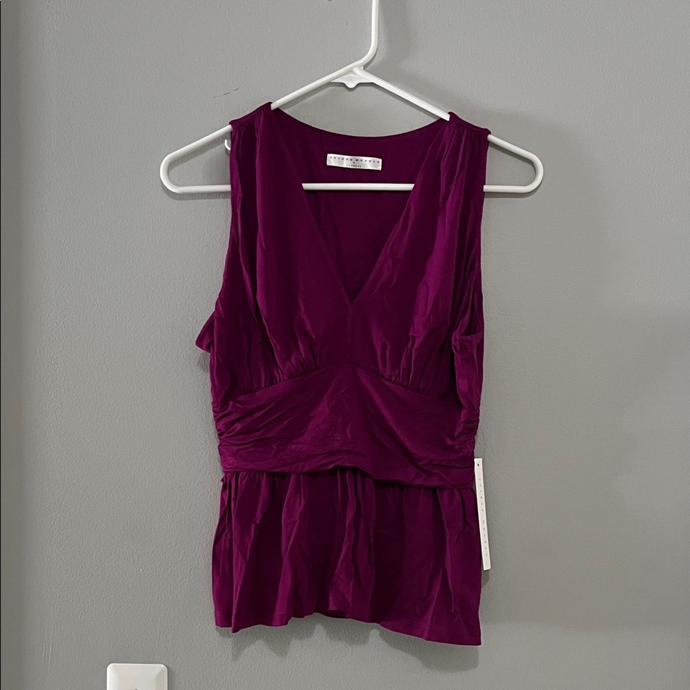 NWT Susana Monaco Purple Sleeveless V-Neck Top